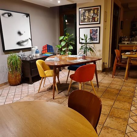 Manfredi Ristorante Con Alloggio Romentino Extérieur photo